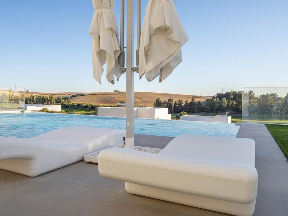 Lightbooking Jerez Montecastillo جيريز المظهر الخارجي الصورة